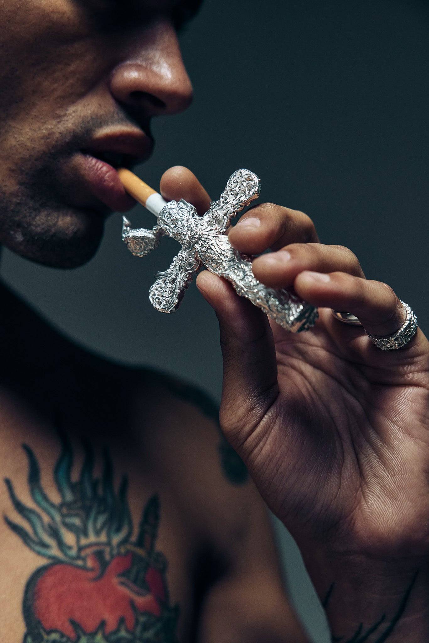 Cigarette Holder Carabiner