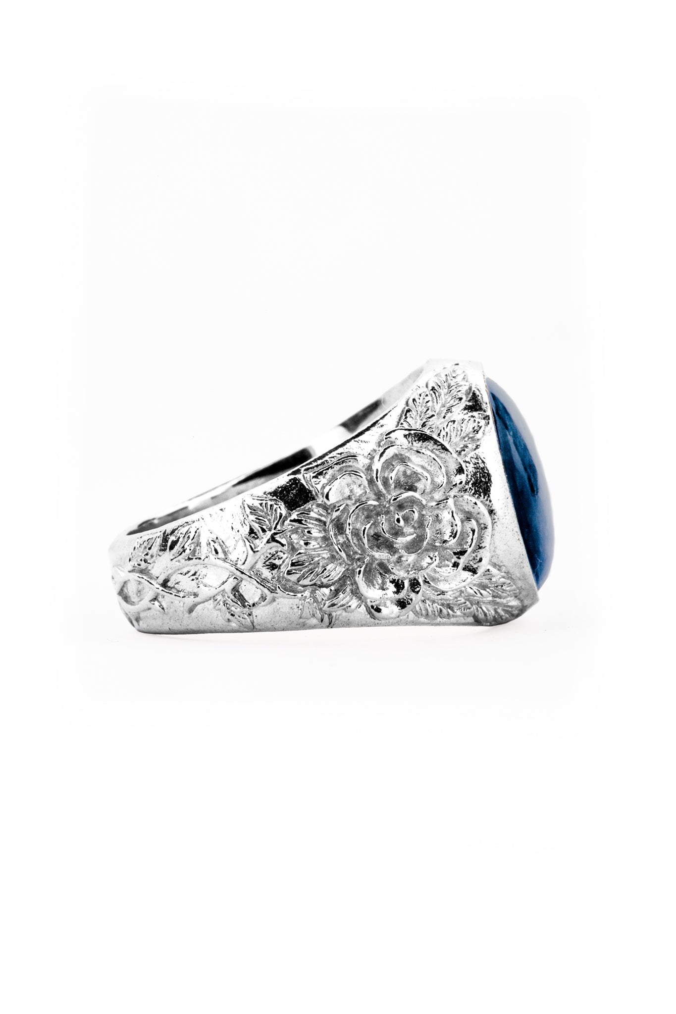 Floral Signet - Kyanite