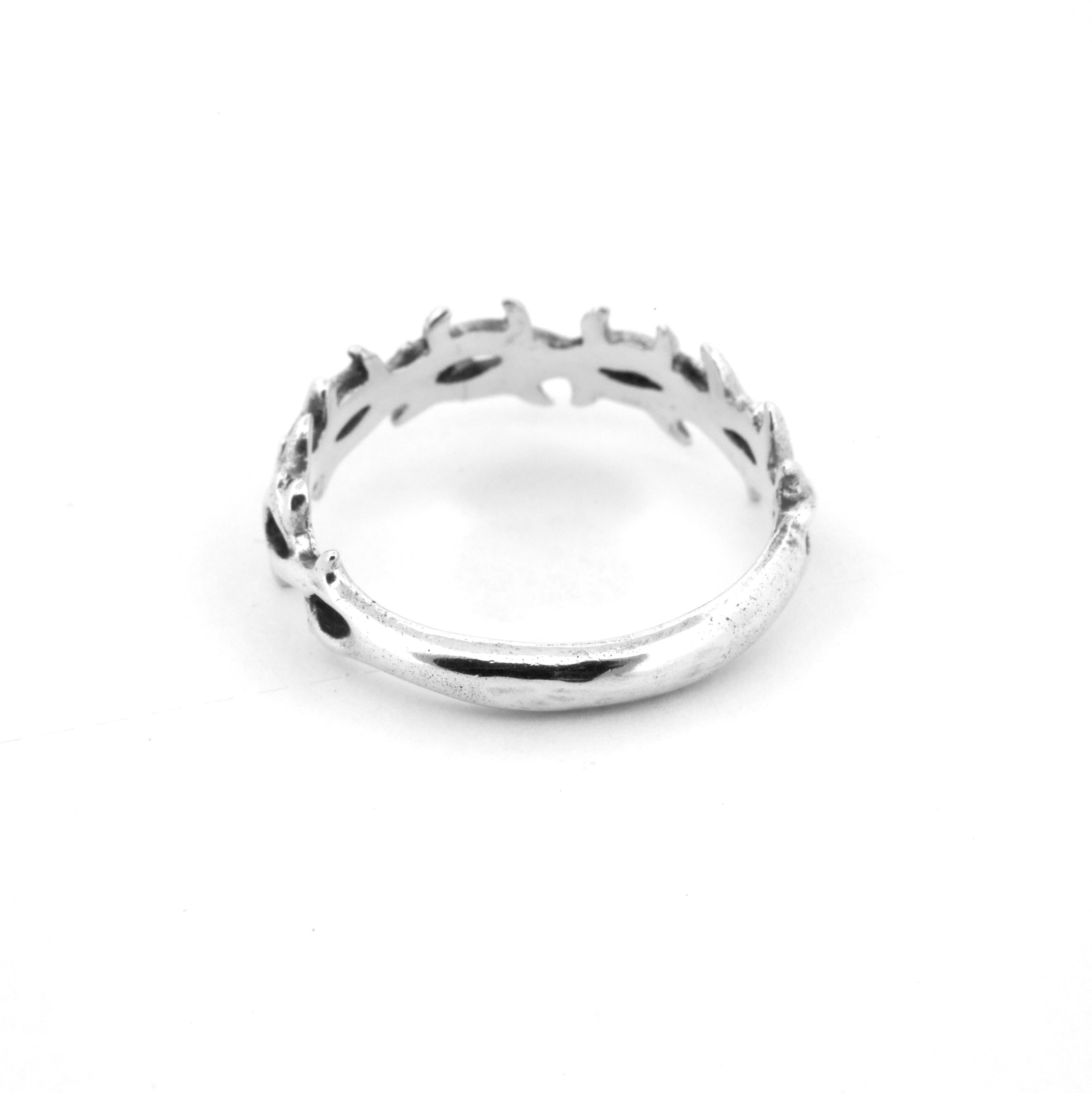 Thorns II Ring