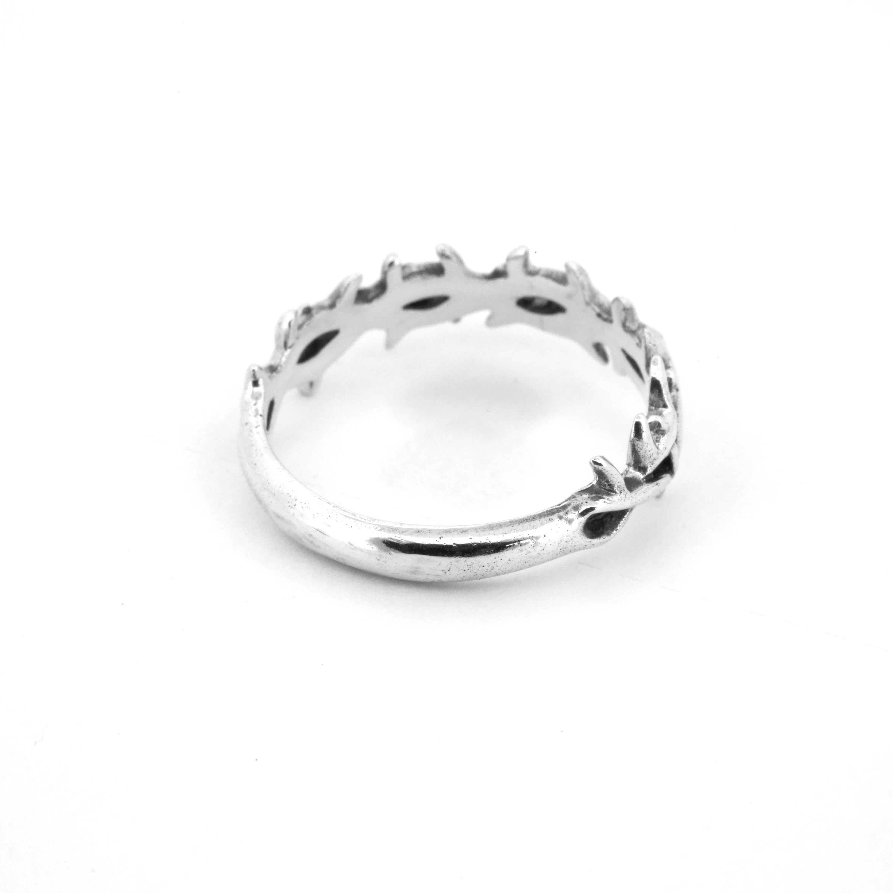 Thorns II Ring