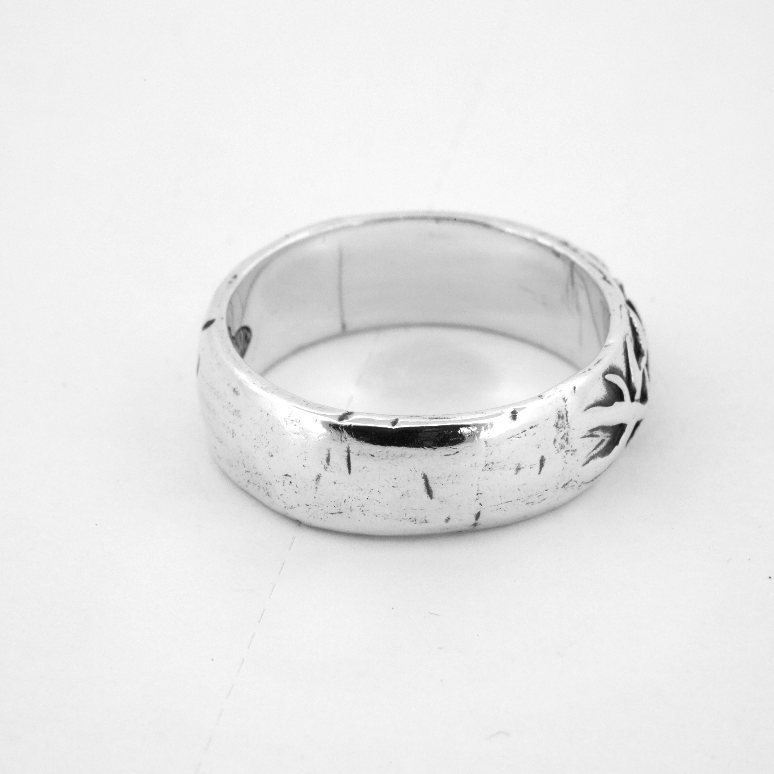 Gothic Ring