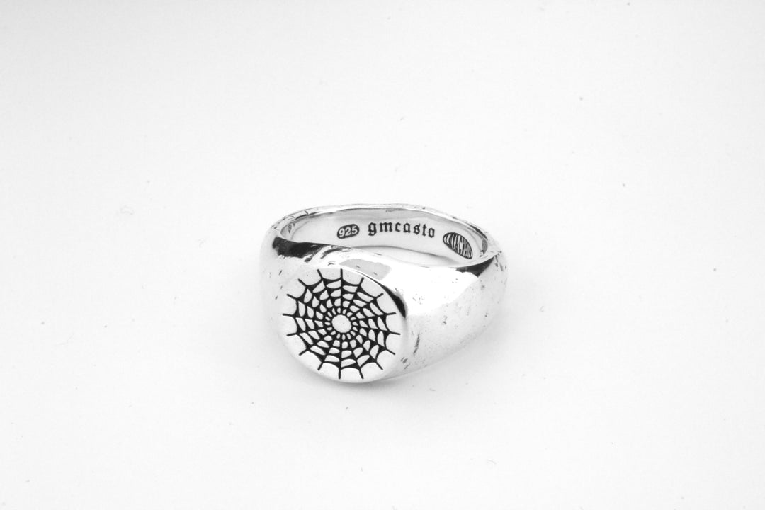 Webbed Signet