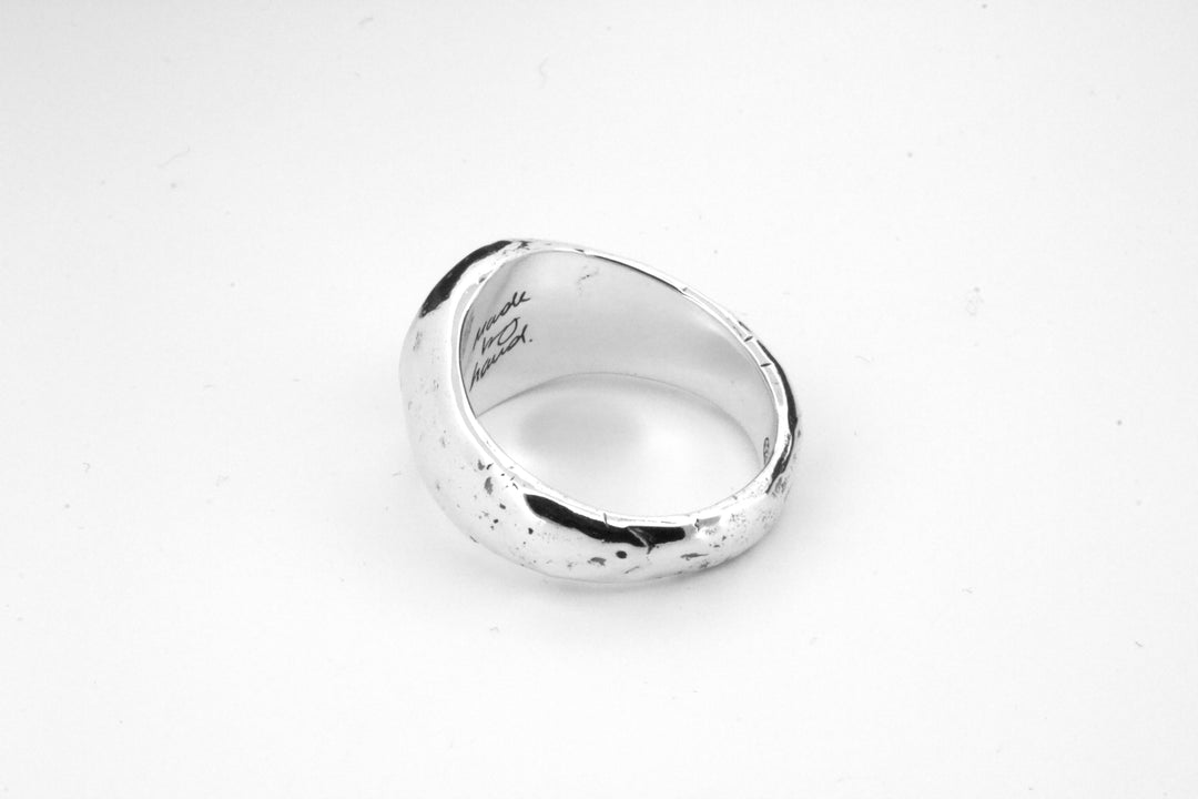 Webbed Signet