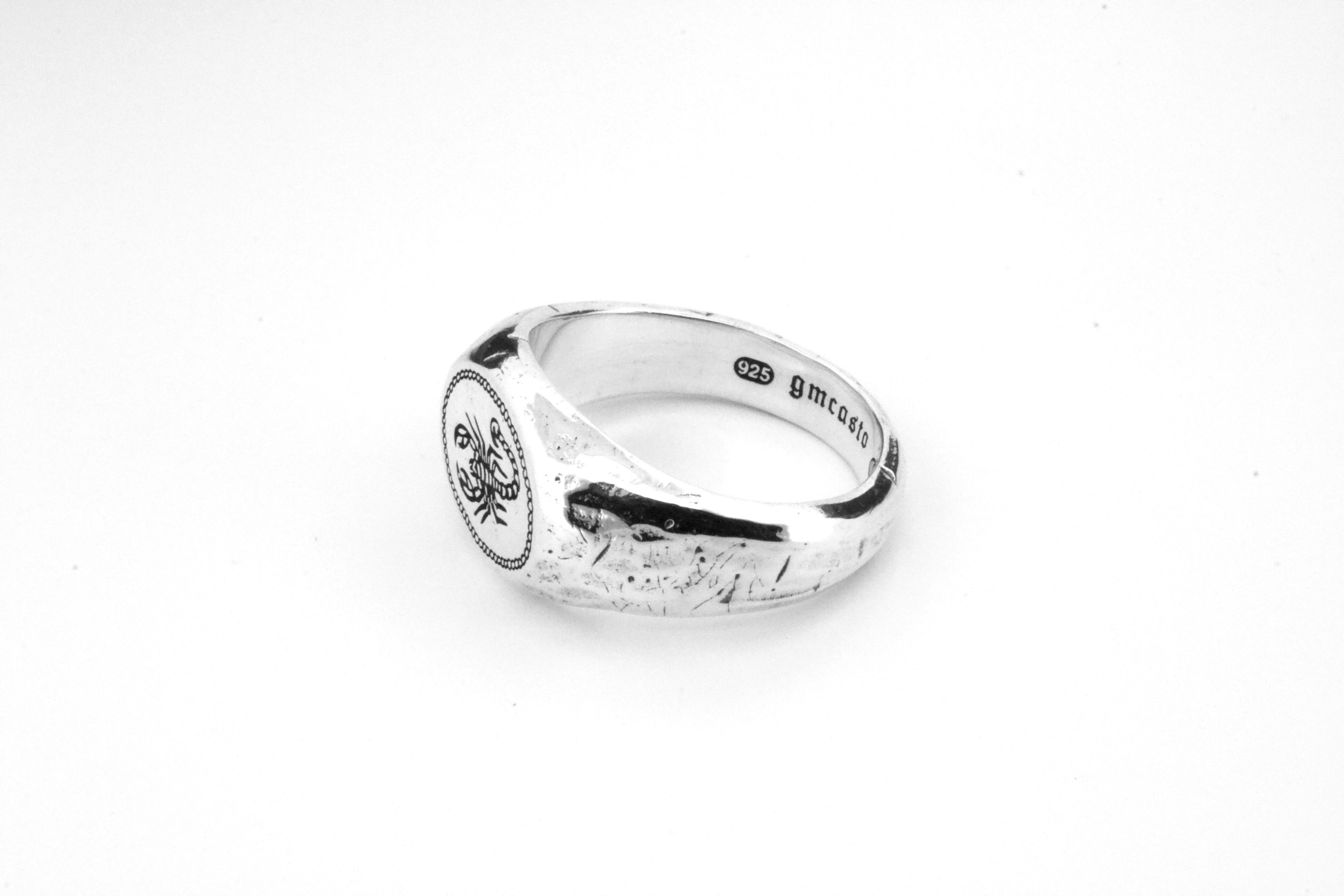 アクセサリー CATSLE SCORPION SILVER SIGNET RING Scorpion Signet Ring – LHN Jewelry