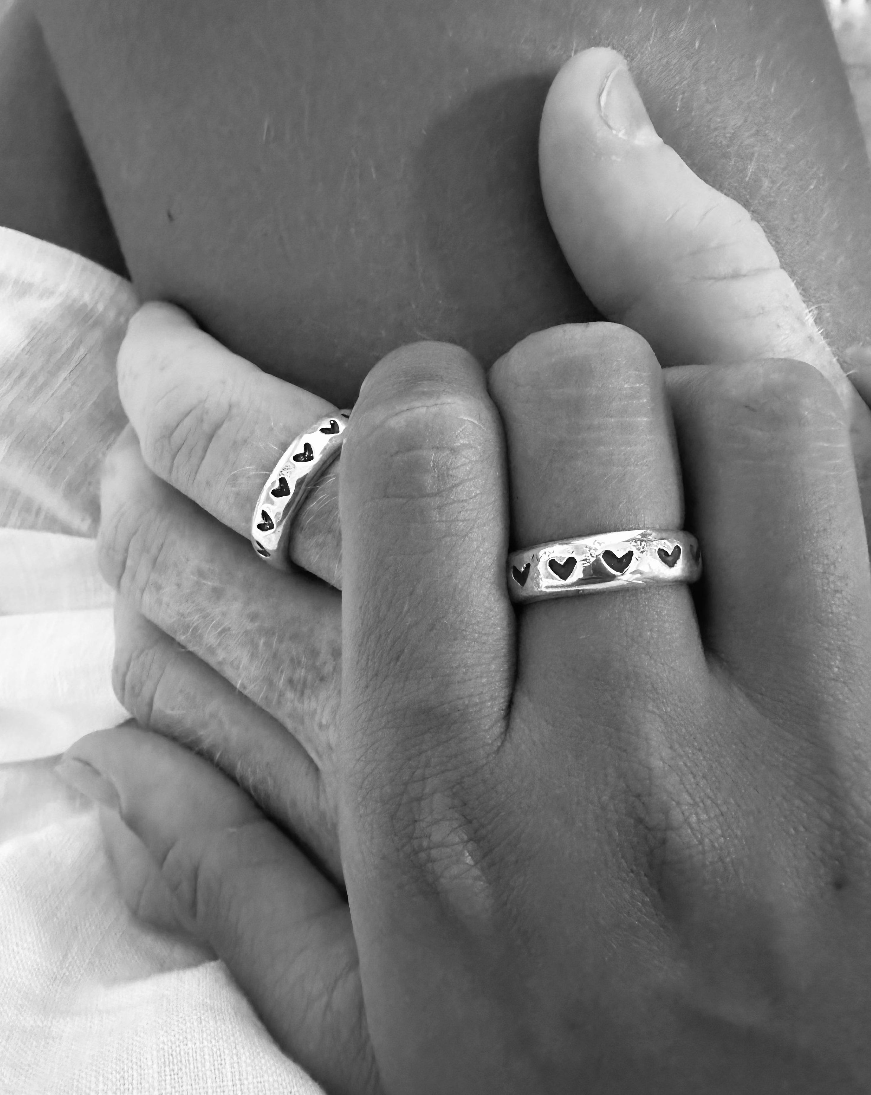 Hearts xo Ring
