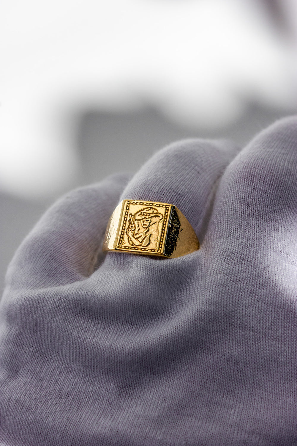 The Cowgirl Signet | Gold
