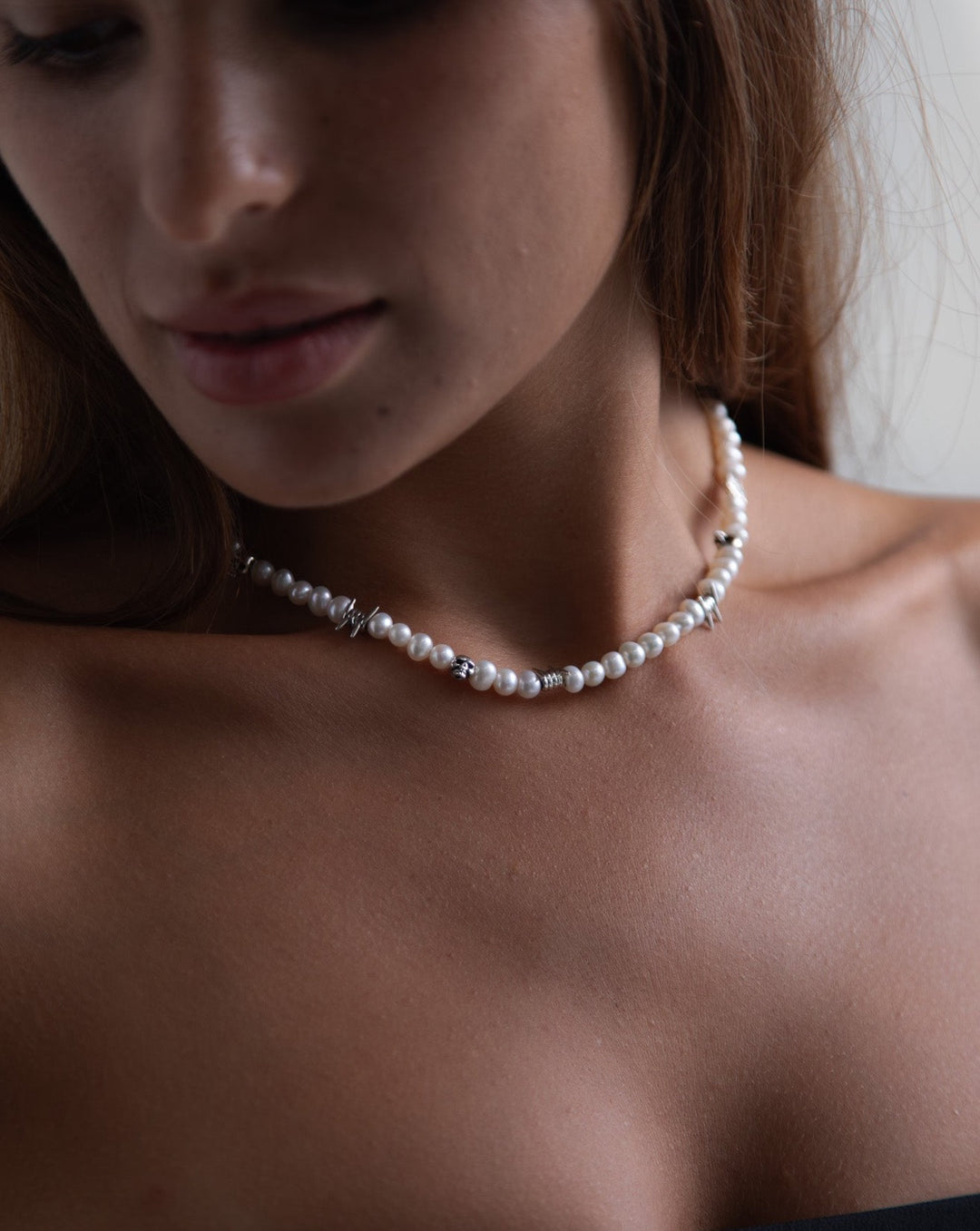 Disunion Pearl Necklace