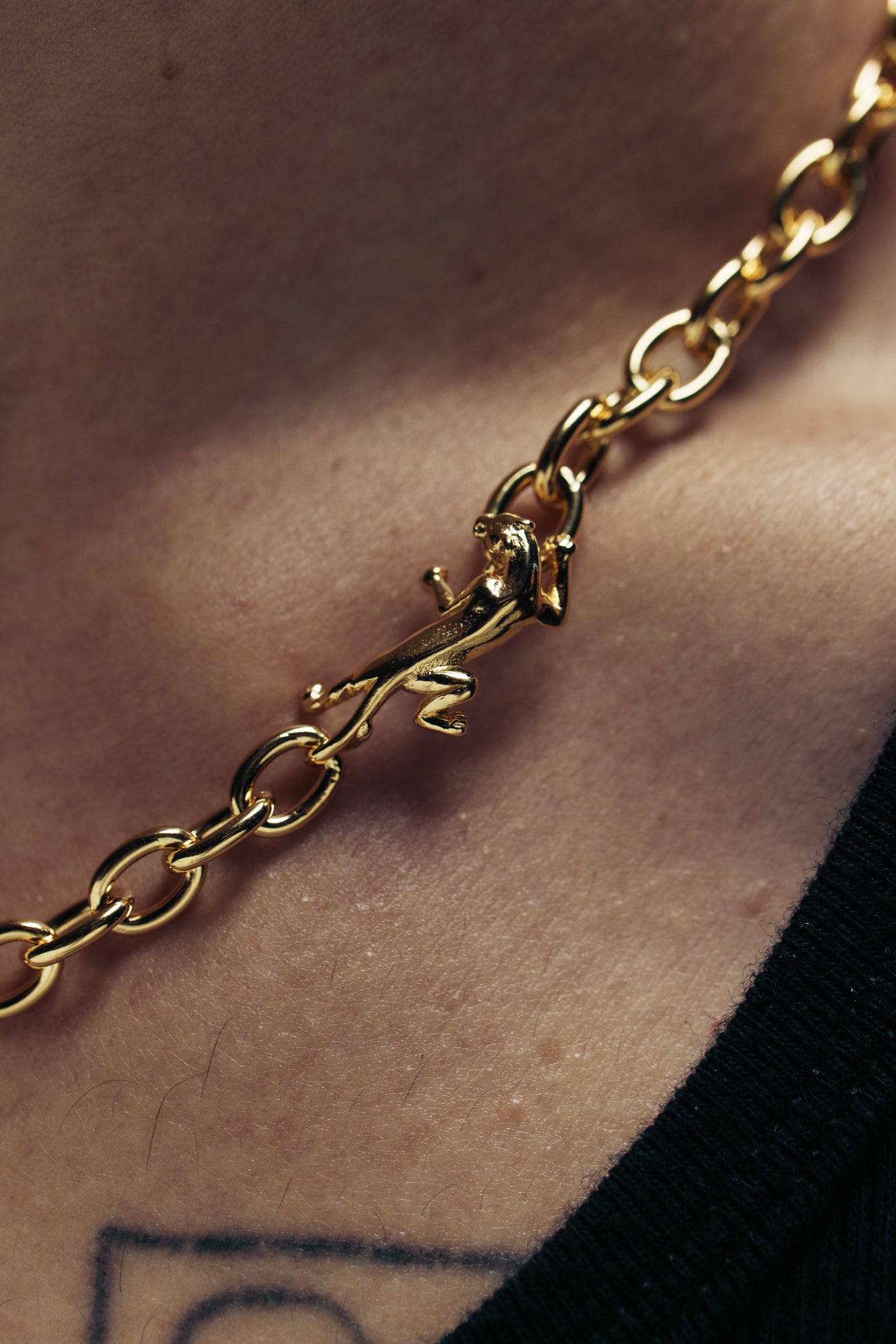 Crawl Chain | Gold