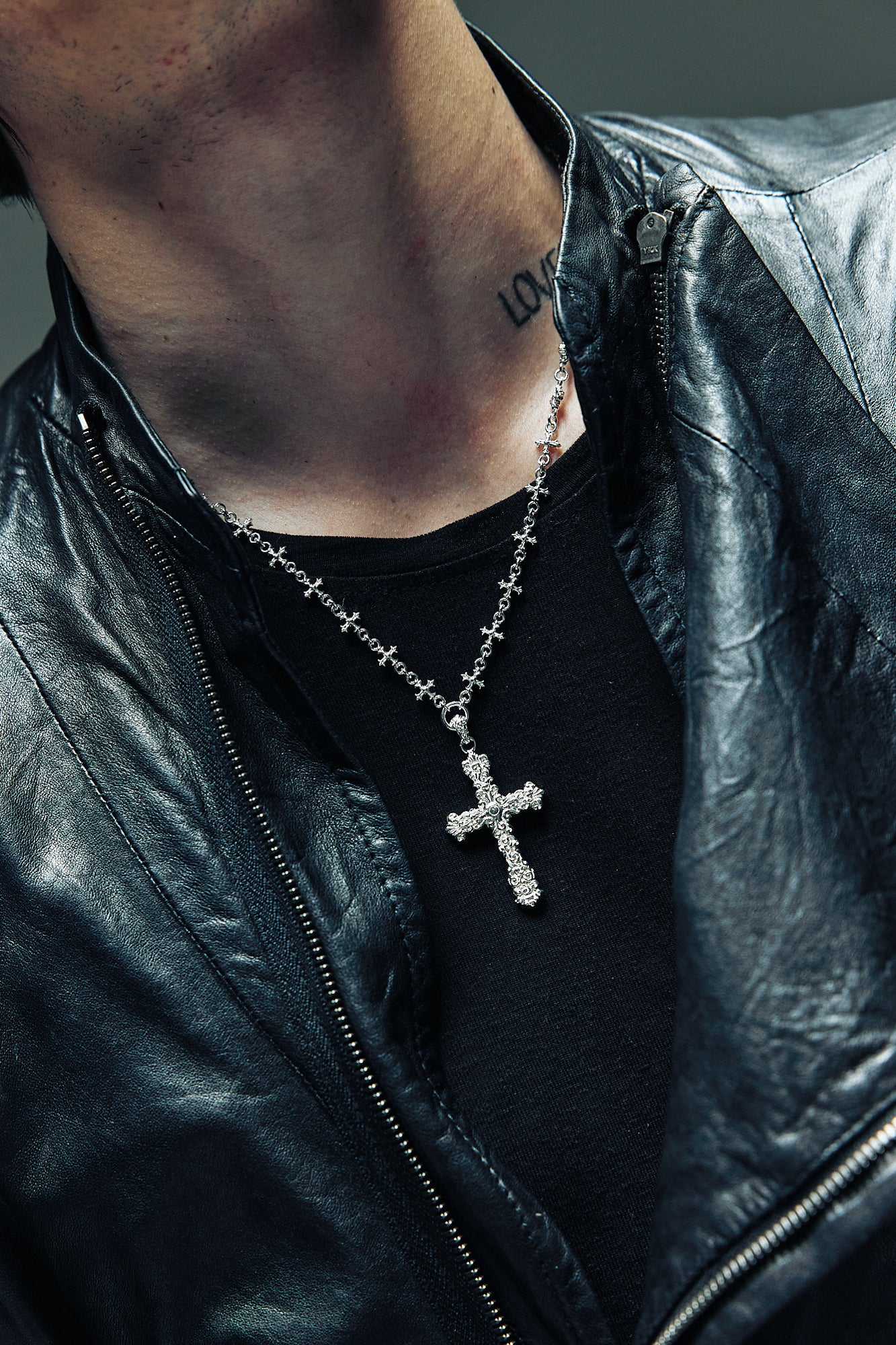 Baroque Cross Necklace – Lox & Chain