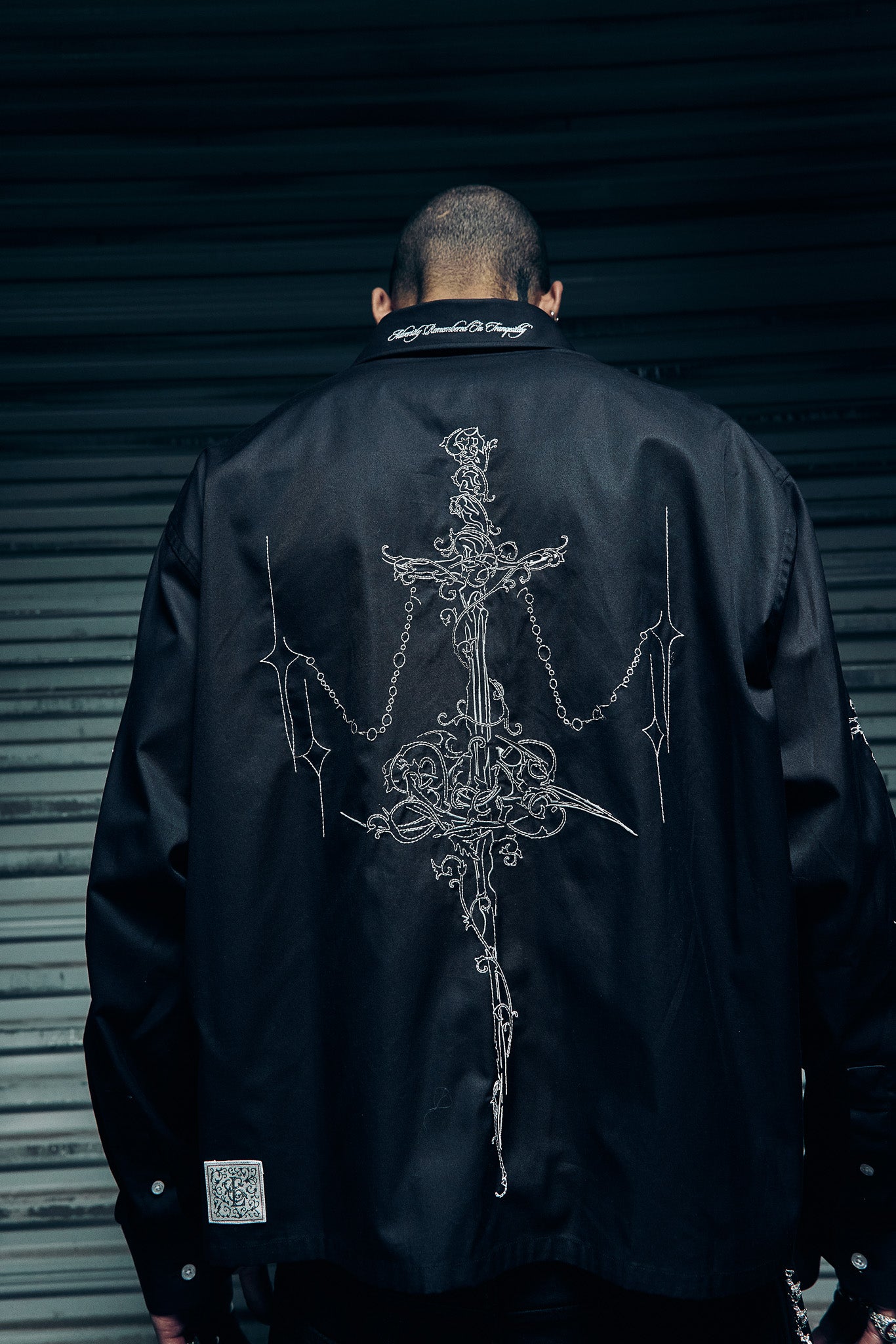 Ave LS Shirt - Midnight Black