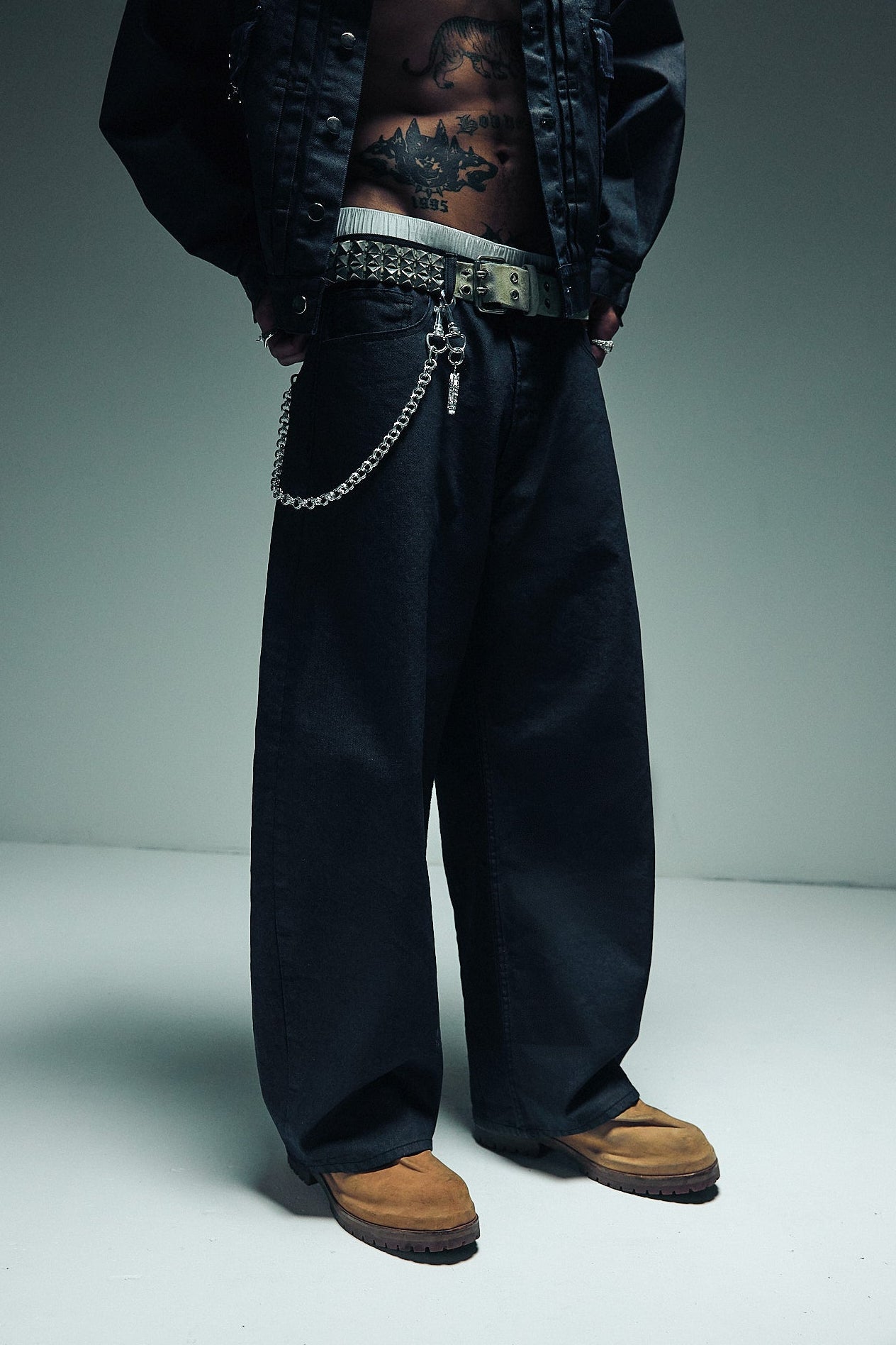 Loose Waxed Trucker Pant