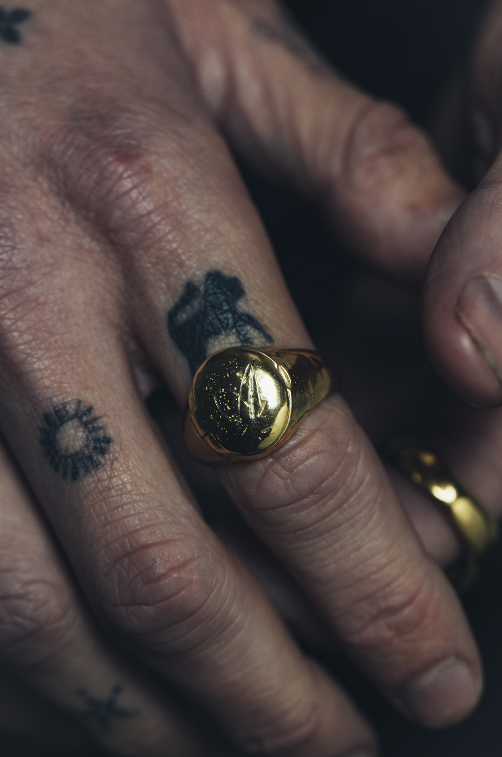 Memento Locket Signet | Gold
