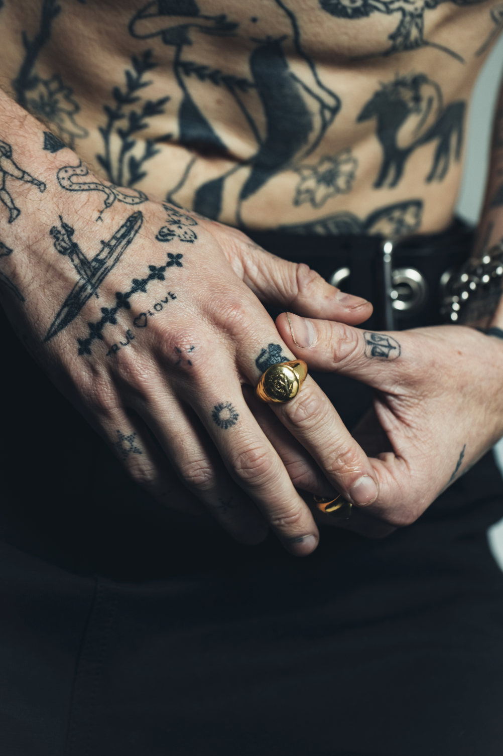 Memento Locket Signet | Gold