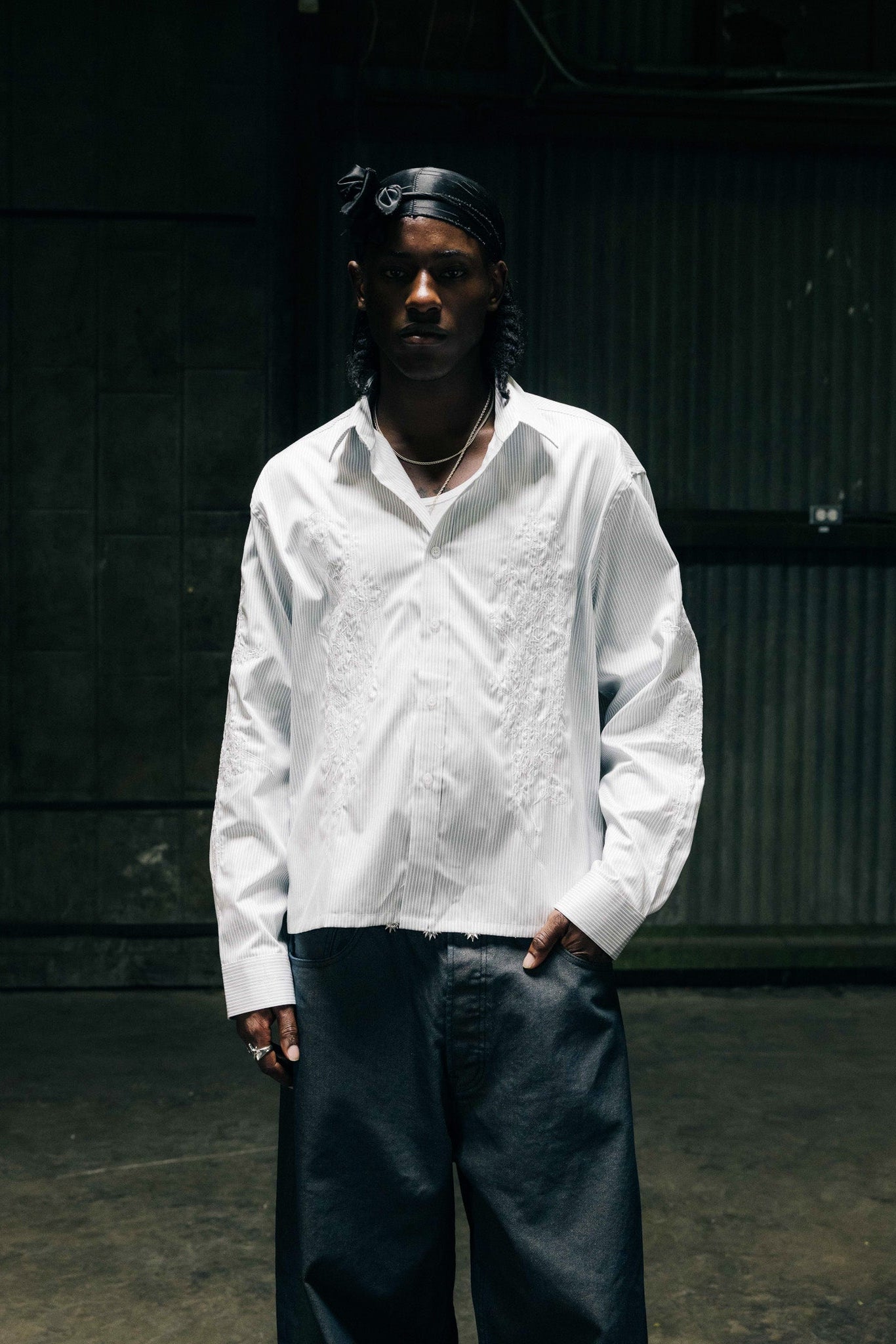 Ave LS Shirt - Silver Pinstripe