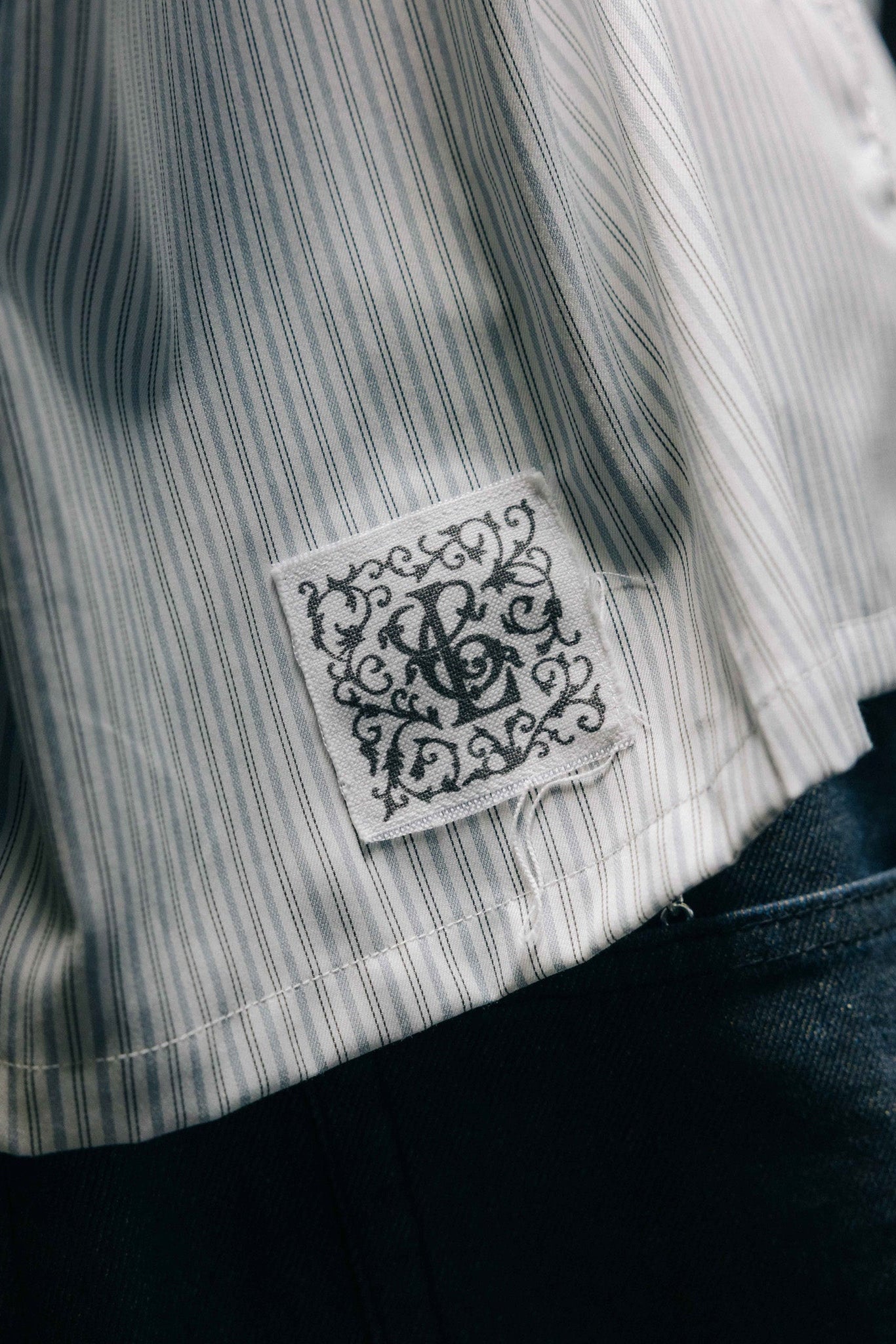 Ave LS Shirt - Silver Pinstripe