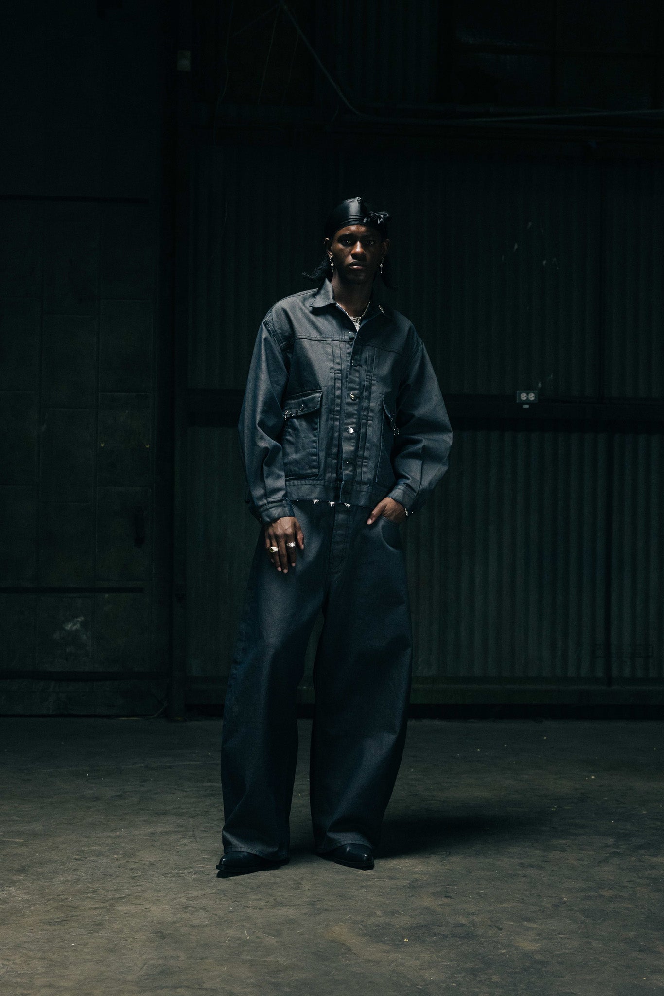 Loose Waxed Trucker Pant