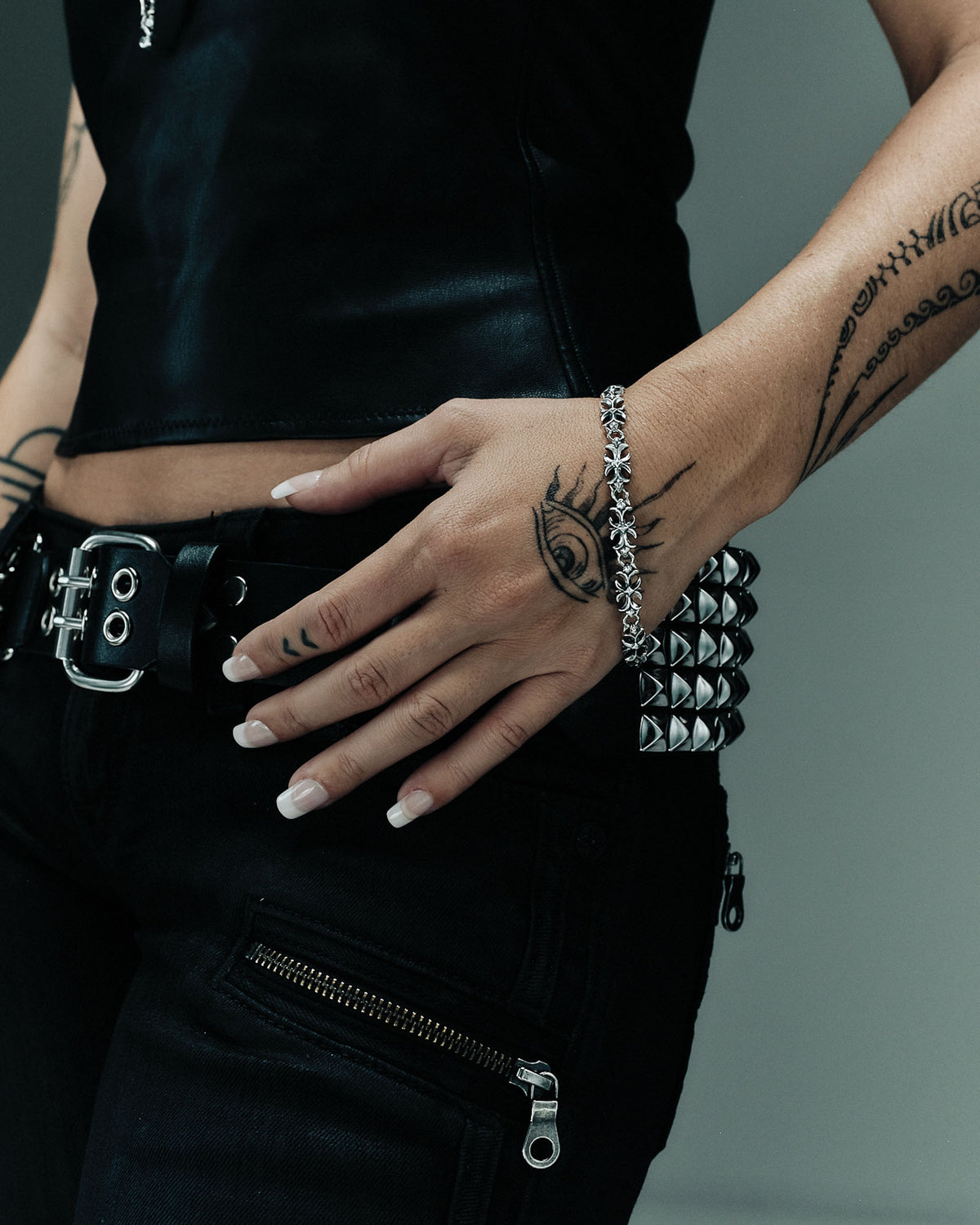 Vaulted Cross Bracelet