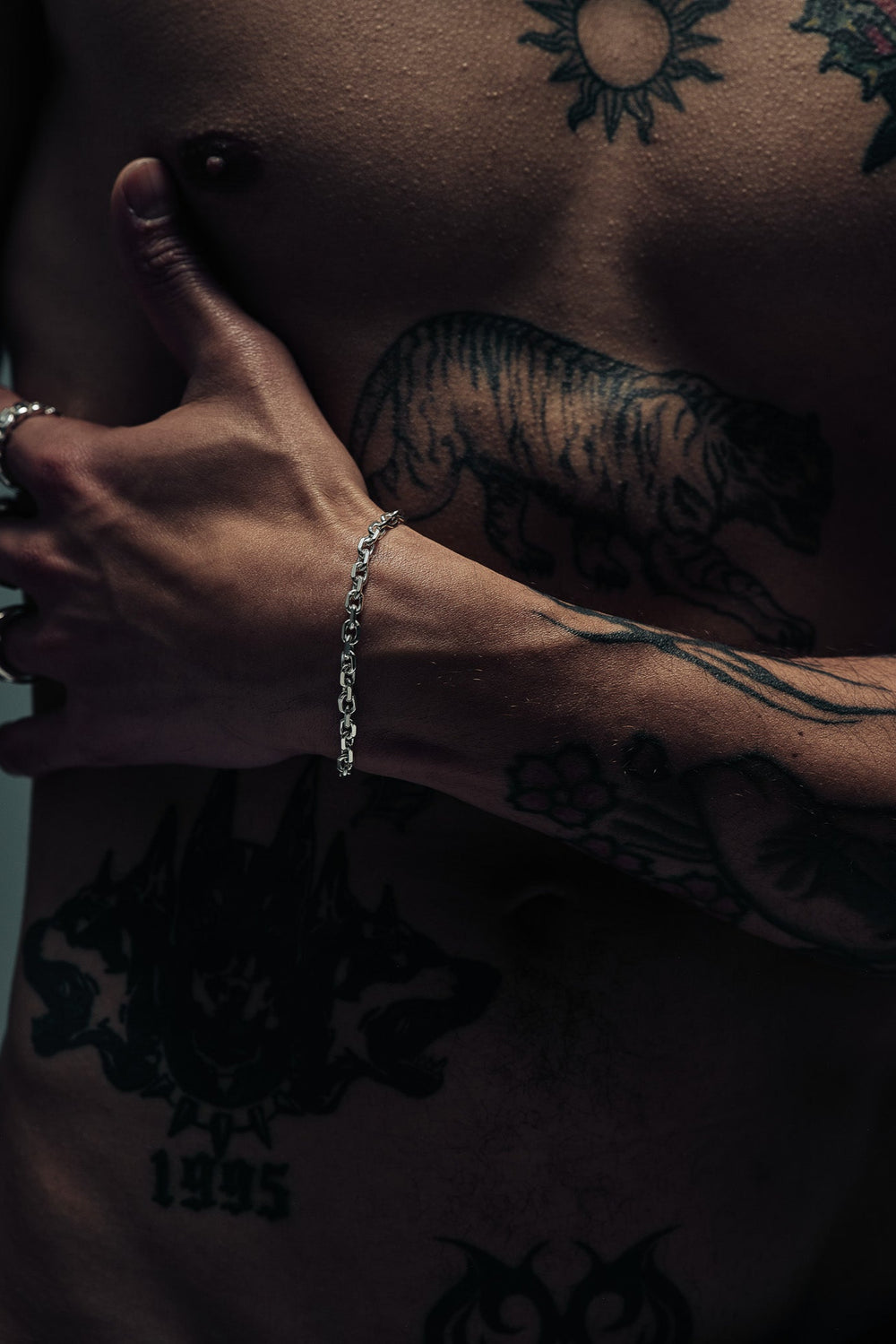 Anchor Bracelet