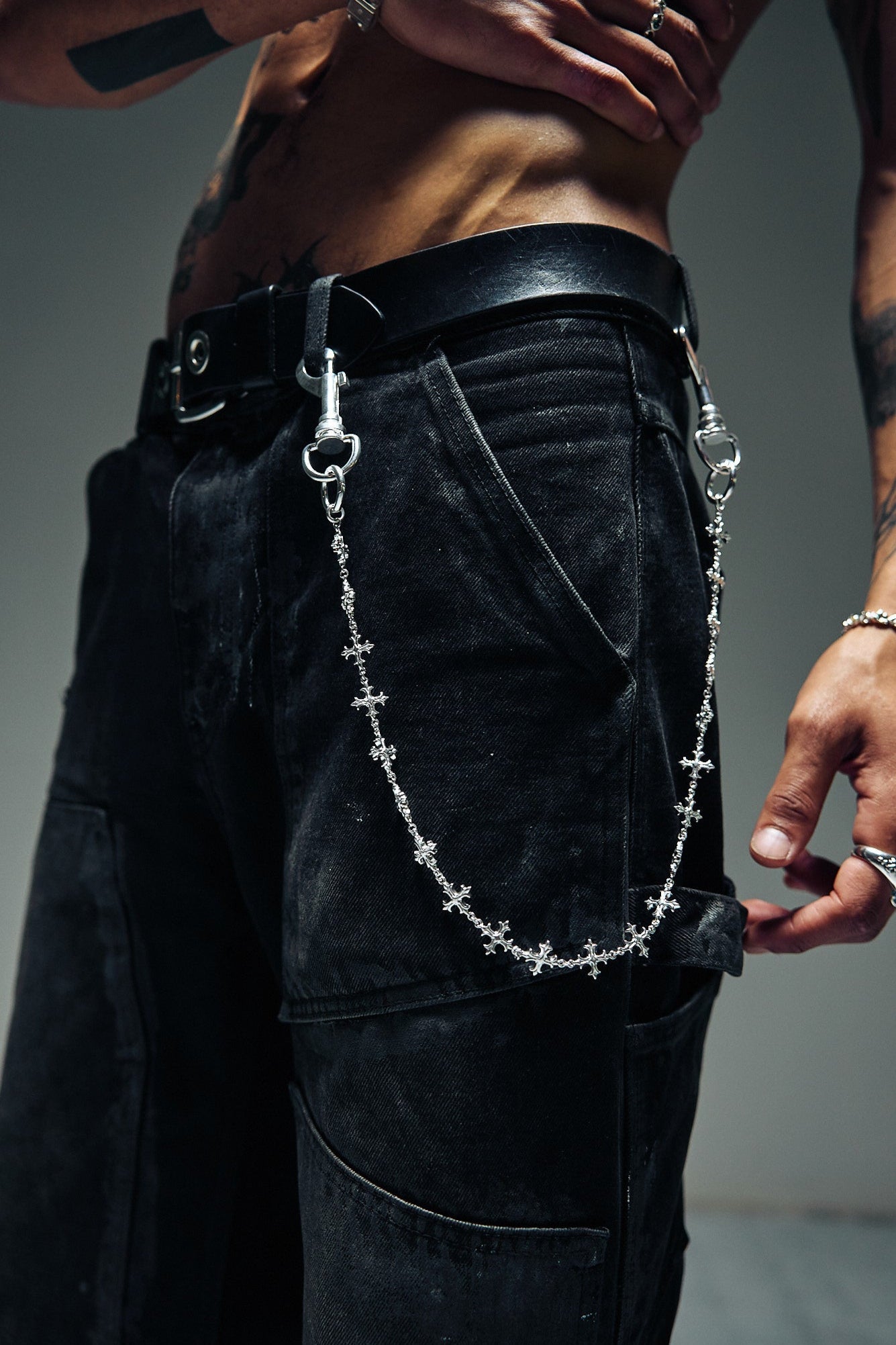 Redemption Cross Wallet Chain – Lox & Chain