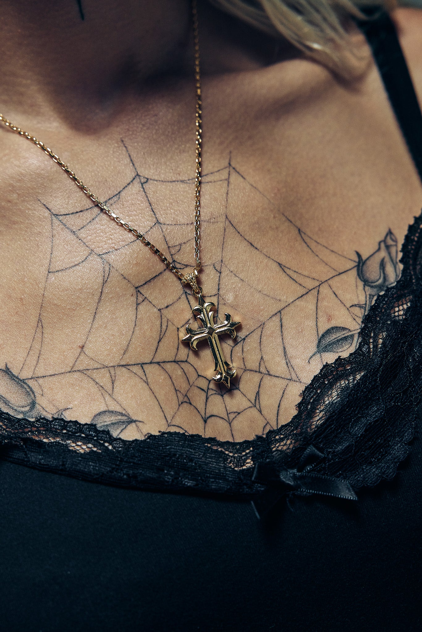 Gothic Cross Necklace | Gold
