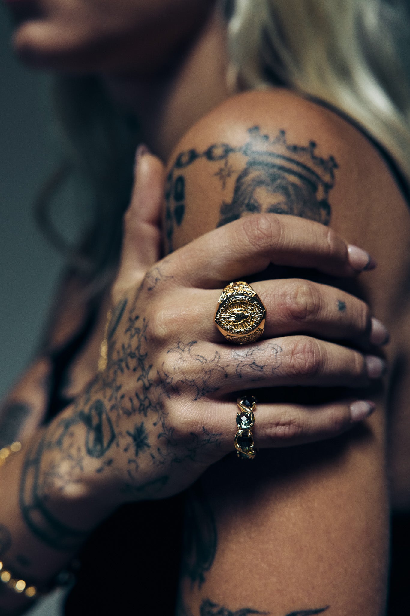 Prayer Signet | Gold