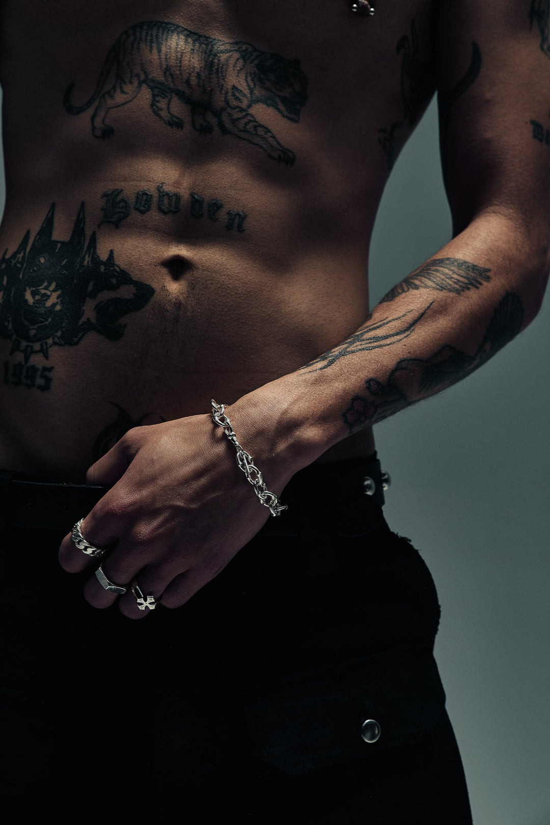 Requiem Bracelet 001
