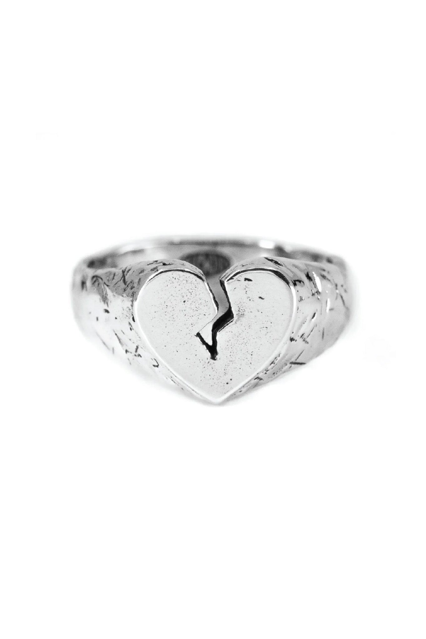 Broken Heart Signet – Lox & Chain