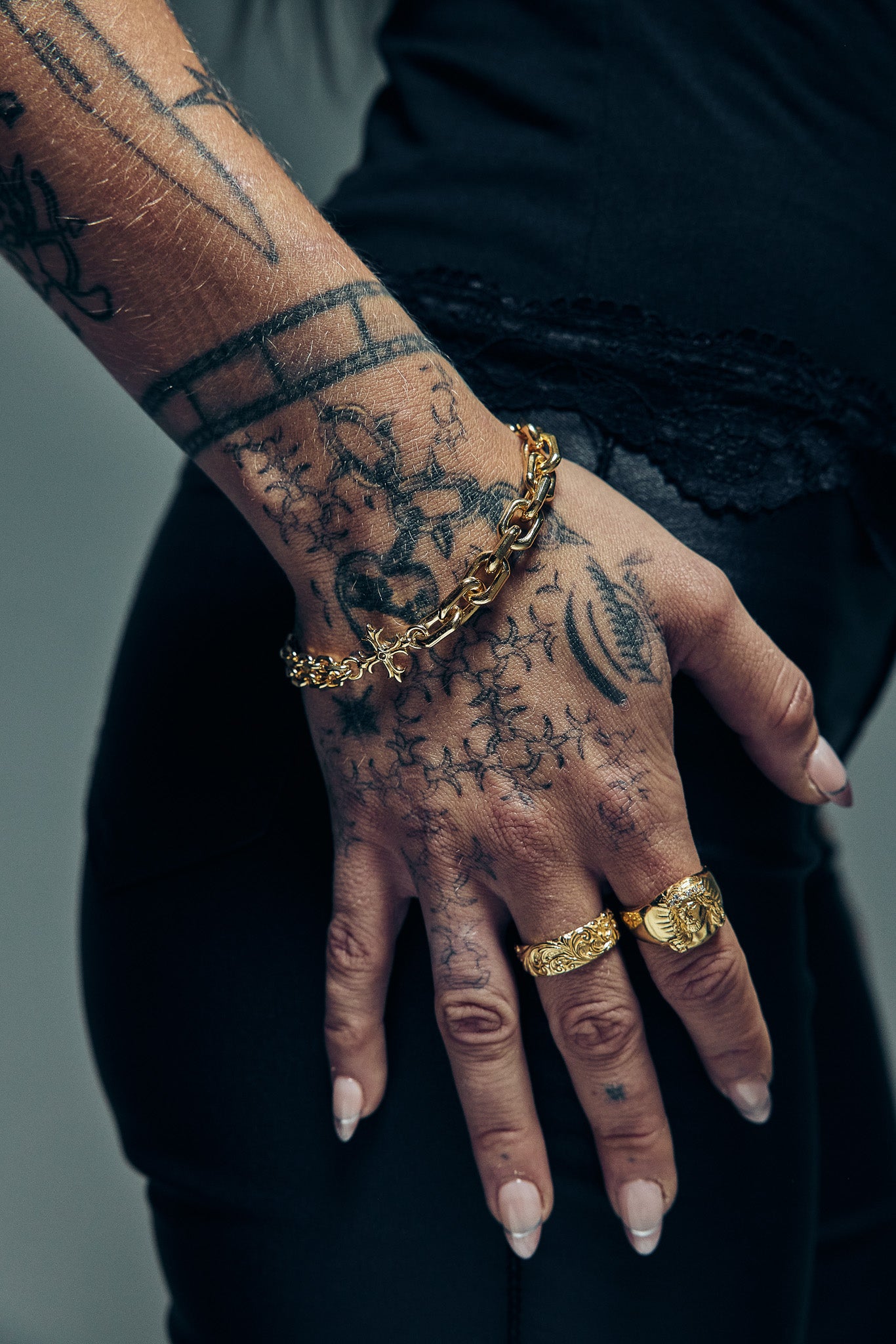 Dual Cross Bracelet | Gold