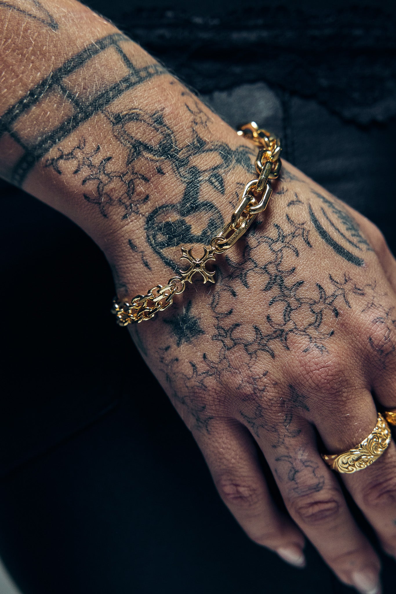 Dual Cross Bracelet | Gold
